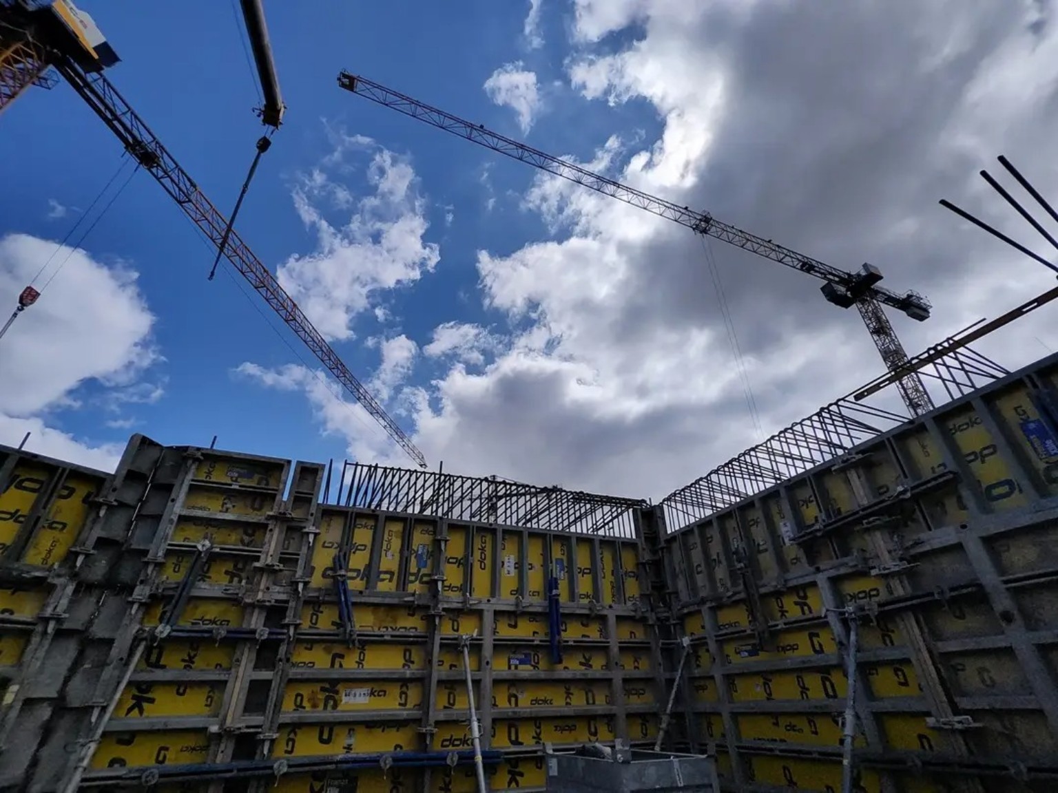 Geodezyjna obsługa obiektu inżynieryjnego i szalunków